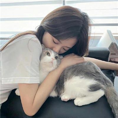 搭车遇狼惊魂记